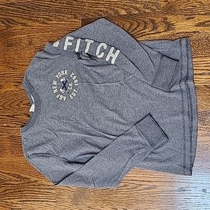 Abercrombie & Fitch Gray Long Sleeve Muscle T-Shirt Size Small